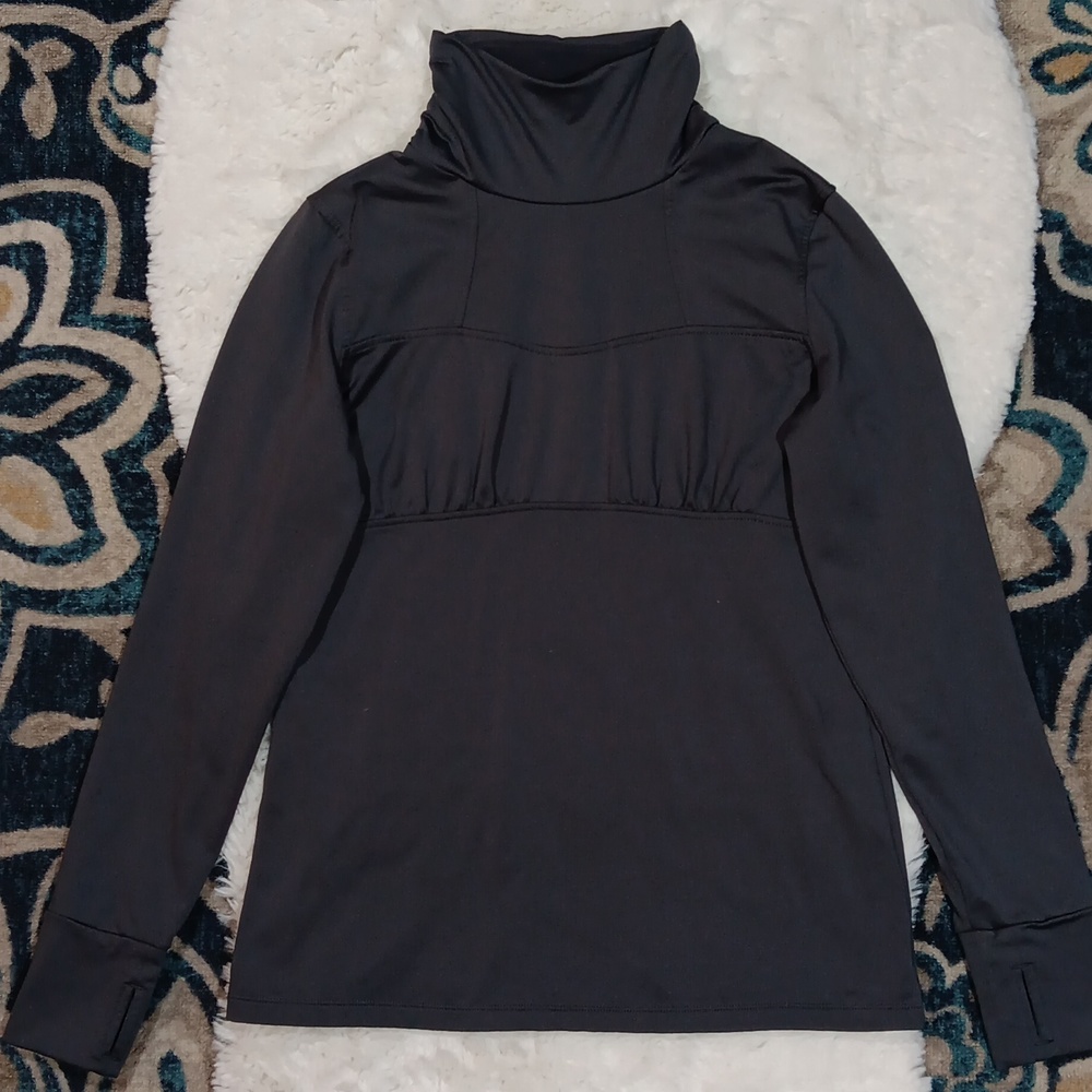 Athleta gray turtleneck athletic pullover women's medium